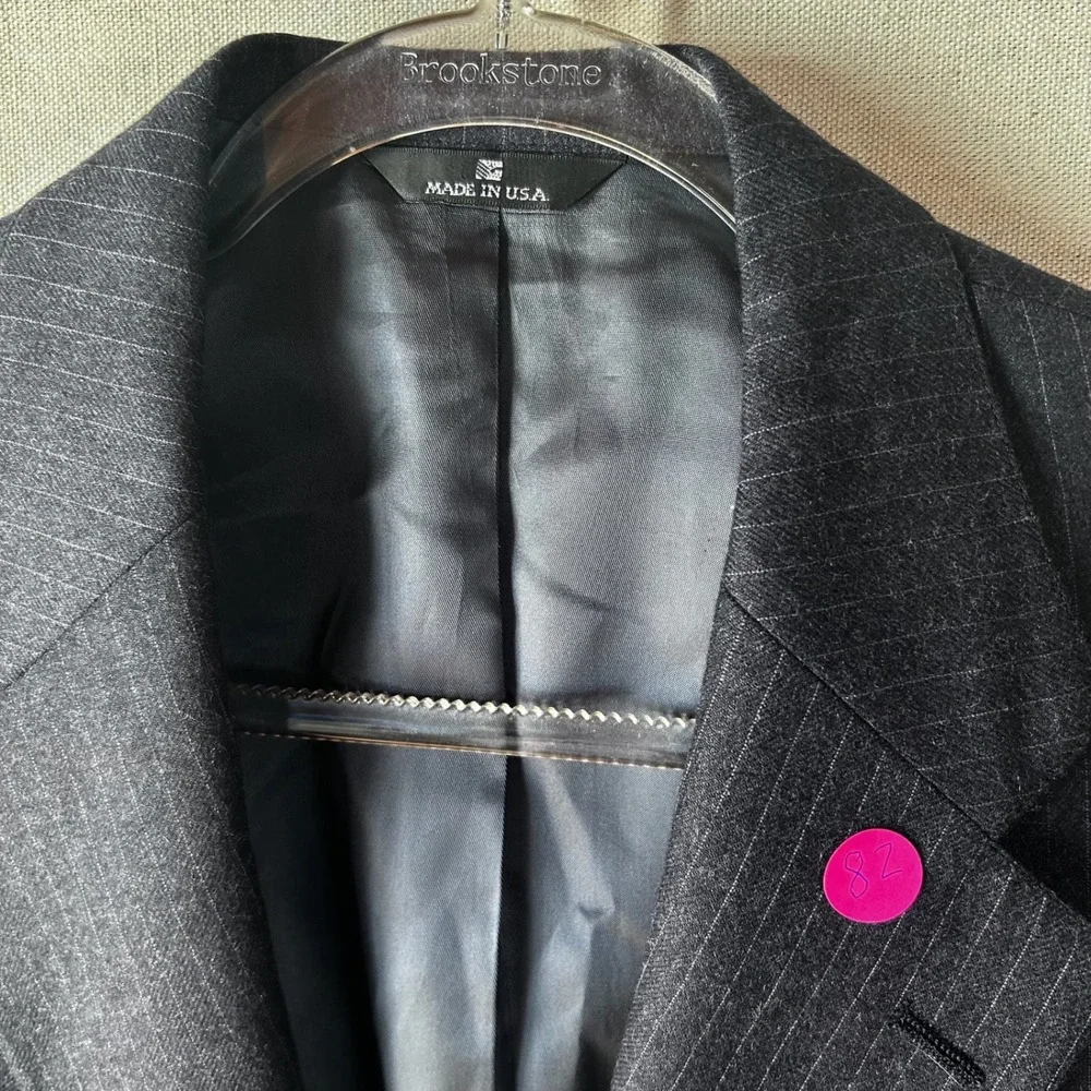 Nordstrom Vintage Men 48R Navy Blue Pinstripe Virgin Wool Blazer Suit Jacket‎